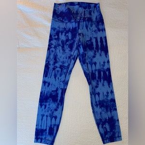 Lululemon Align Game Day 25” Size 6 Legging